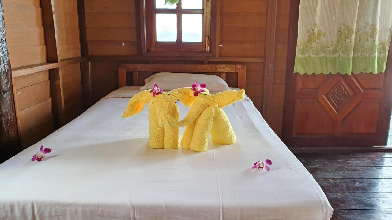 Koh Jum Aosi Beach View Exterior foto